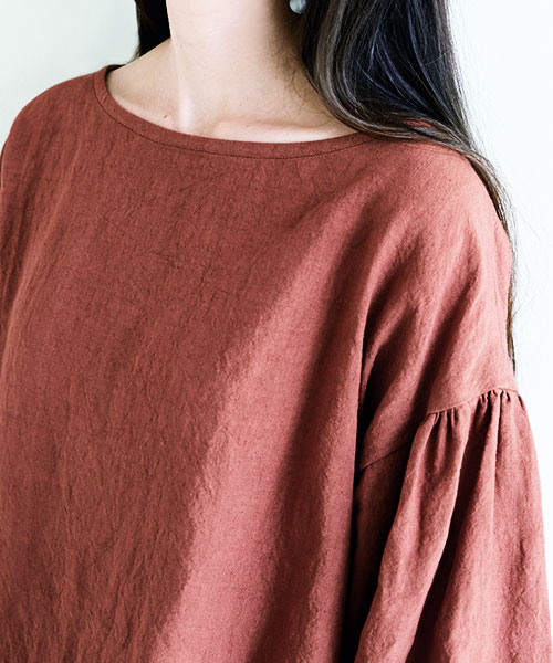 BT084 ボリュームスリーブのブラウス