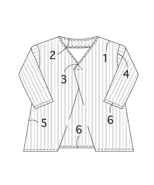 BT155 胸元タックのブラウス