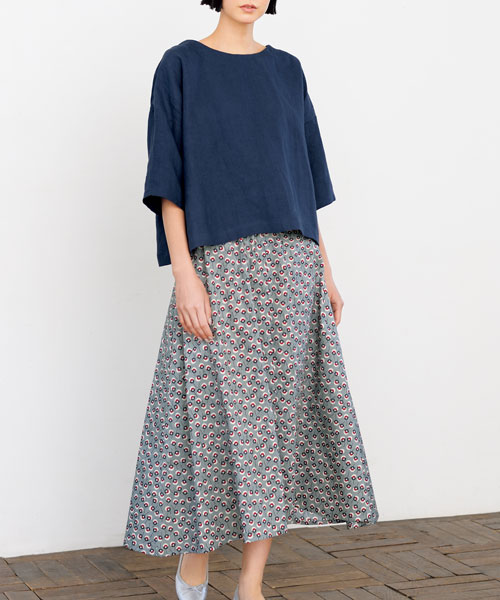 BT211 Aラインギャザースカート