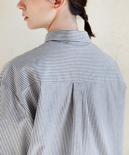 BT243 スタンダードシャツ