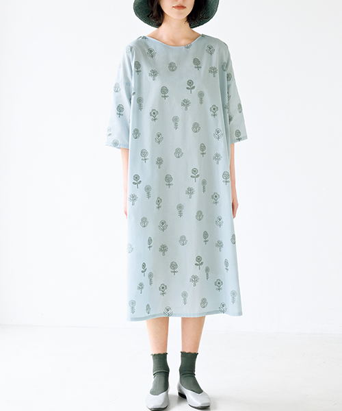 BT339 五分袖ワンピース