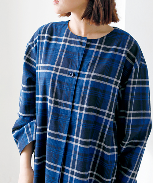 BT454 ヘンリーネック風ワンピ