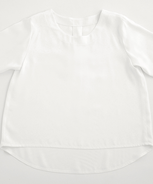 BT548 ラウンドネックブラウス&タックスカート