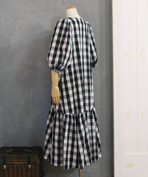 CP0064 ボリュームスリーブワンピース　レディース