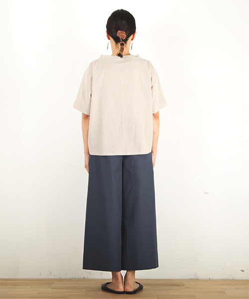 MH001 スタンドカラープルオーバー